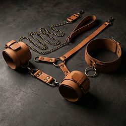 BDSM атрибутика в секс-шопе Сочи